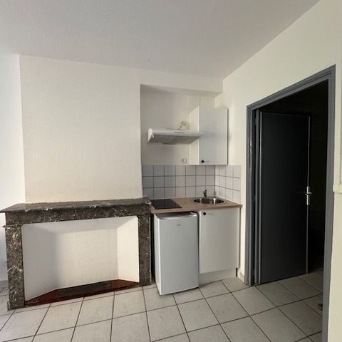 Narbonne – Location Appartement – 21.28 m² – 340€ CC / mois - Photo 1