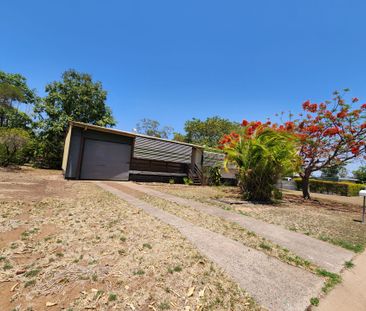 Lovely 3 Bedroom Low Set Home - Photo 3