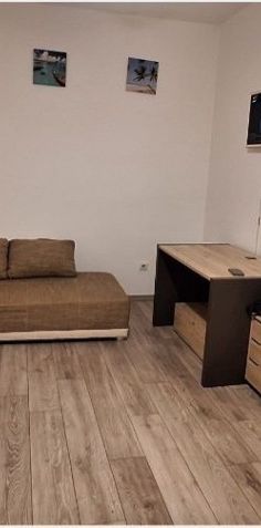 Aparatorii patriei aleea moldovita etaj 1 - Fotografie 1