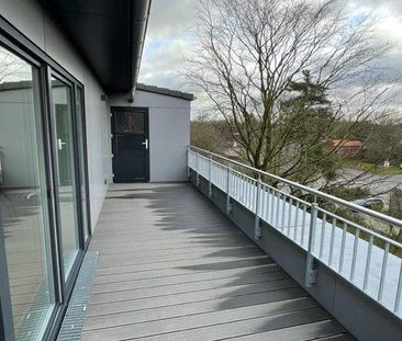 Wohntraum in Norderstedt ! Perfekte 4 Zimmer Penthouse Wohnung mit ... - Photo 1
