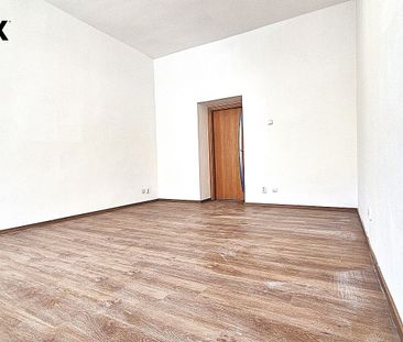 Pronájem bytu 2+1 67 m² - Photo 2