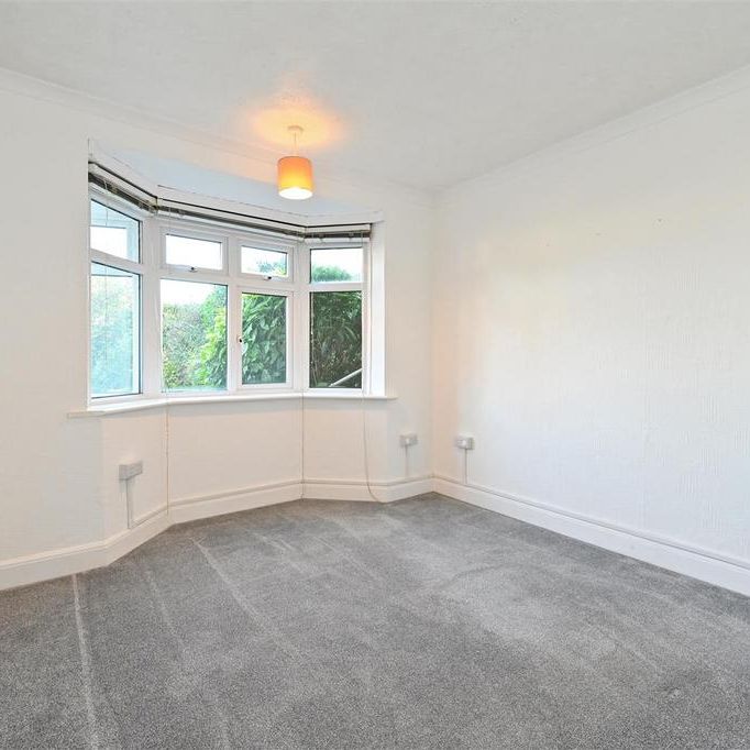 3 bedroom detached bungalow to rent - Photo 1