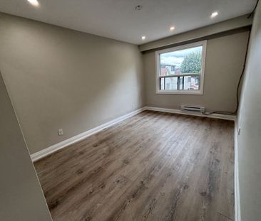 For Lease - 513 Oakwood Avenue Unit# 2nd Floor, Toronto, Ontario - Photo 6