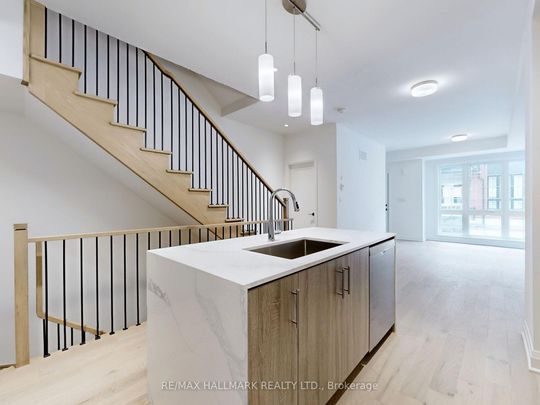 For Lease - 126 Alton Crescent, Vaughan, Ontario - Photo 1