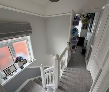 3 bedroom semi-detached house to rent - Photo 5