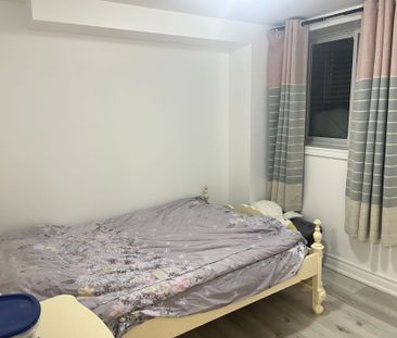 For Lease - 12 Parsell Street Unit# Basement, Richmond Hill, Ontario - Photo 3