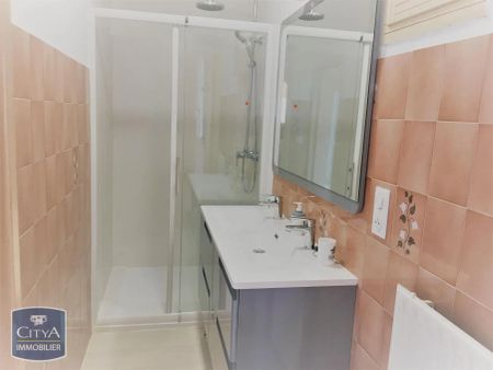 Appartement à louer 3 pièces 66.03m² - Photo 2