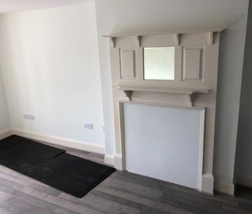 1 Bed End Terrace, Kirkgate, EH16 - Photo 1