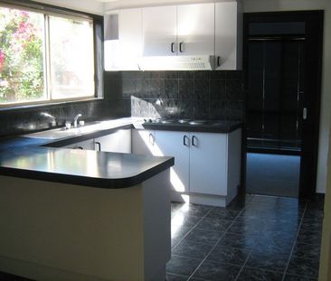 55 Duggan Street, Calwell ACT 2905 - House For Rent | Domain - Photo 3