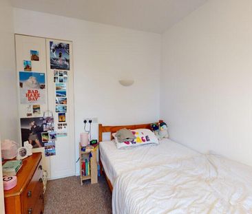 3 bedroom terraced house to rent - Photo 6