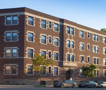 5530 Cote Saint-Luc Road - Photo 3