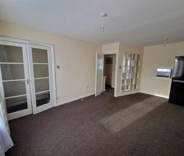 Scott Avenue, Rainham, Gillingham, ME8 - Photo 1