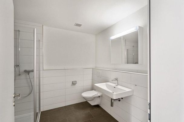 Helle und moderne Wohnung zu vermieten! - Photo 1