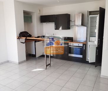 Location Appartement 2 pièces 42m² - Photo 3