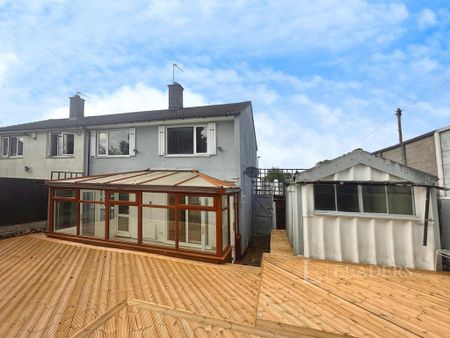 3 bedroom semi-detached house to rent - Photo 5