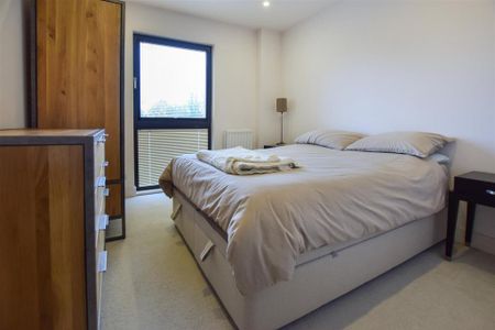 2 bedroom apartment to rent - Photo 4