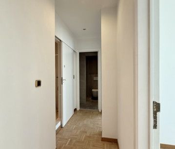 Rez-de-chaussée - à louer - Photo 4