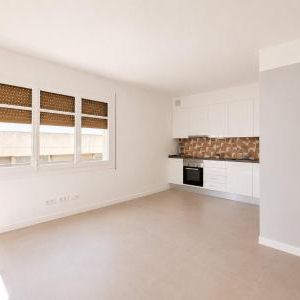 Apartment - Barcelona (Vilapicina i la Torre Llobeta) - Photo 1