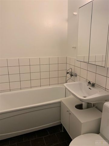 Västra Storgatan 11 E - Photo 2