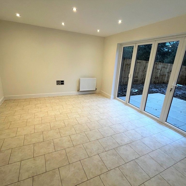 Egret Close, Preston - Photo 1