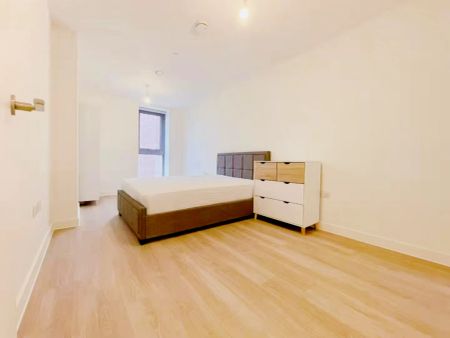 2 Bedroom Apartment - Photo 4