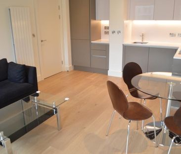 2 bedroom apartment to rent - Photo 2