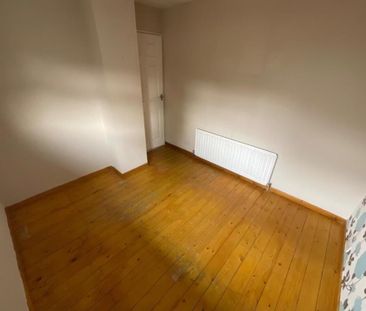 21 Highdene Gardens, Belfast, BT13 3RZ - Photo 3