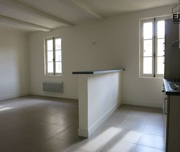 AIX EN PROVENCE - COUP DE COEUR - T3 CENTRE VILLE - 62.25 m² - Photo 4