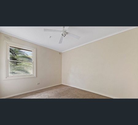 3 Brunton Street, Elizabeth North, SA 5113 - Photo 2