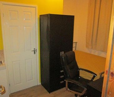 4 bedroom house share to rent - Photo 5