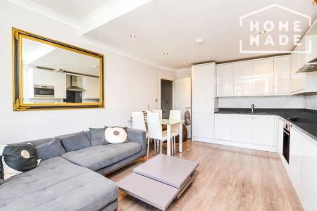Golders Rise, Hendon, NW4 - Photo 2