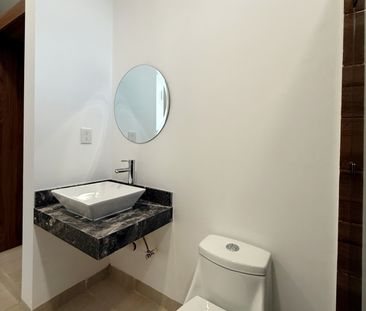 TOWNHOUSE EN RENTA CON ROOF TOP CERCA A LA CARRETERA A PROGRESO - Photo 5
