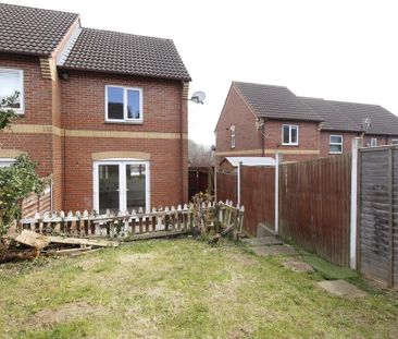 2 bedroom end of terrace house to rent - Photo 5