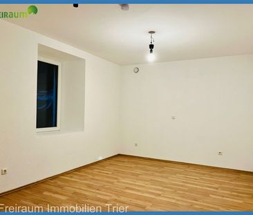 TR.-Pallien: Nähe FH! 2 ZKB Wohnung mit separatem Eingang, in moder... - Photo 4
