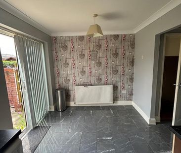 2 bedroom house to rent - Photo 1