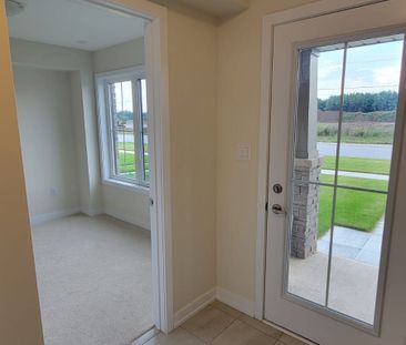 For Lease - 21 Melody Lane, Thorold, Ontario - Photo 1