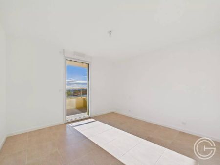 2 PIECES VIDE - 33 EMMANUEL GROUT - NICE SAINT ISIDORE - Photo 2