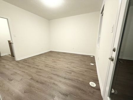 For Lease - 22 Robert Eaton Avenue, Markham, Ontario - Photo 5