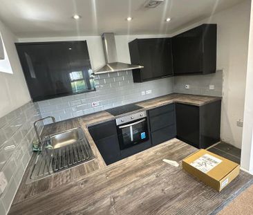 2 bedroom ground floor maisonette to rent - Photo 2