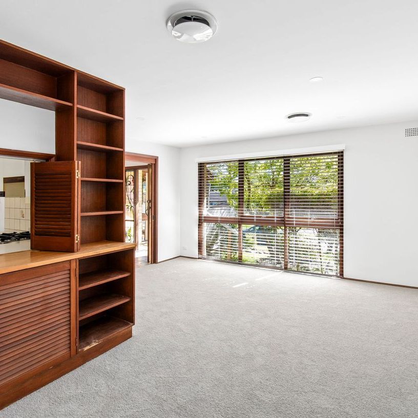 Tranquil Family Living in a Prime Cul-de-Sac Location - Photo 1