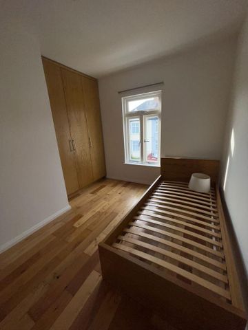4 bedroom terraced house to rent - Photo 4