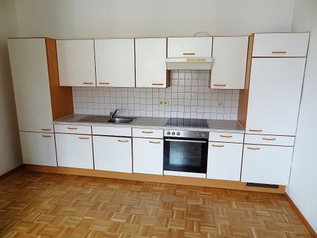Helle Mietwohnung mit guter Raumaufteilung …! - Foto 2