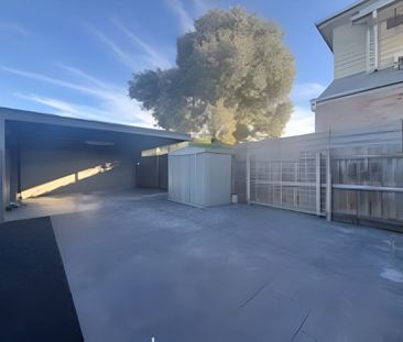 Modern Living... - Photo 2