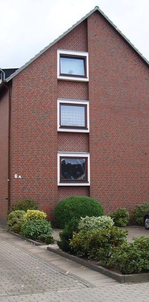 3 ZKB-Wohnung im Dachgeschoss in Deichhorst - Photo 1