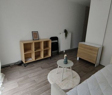 Location Appartement 1 pièce 18m² FRANQUEVILLE ST PIERRE 76520 - Photo 1