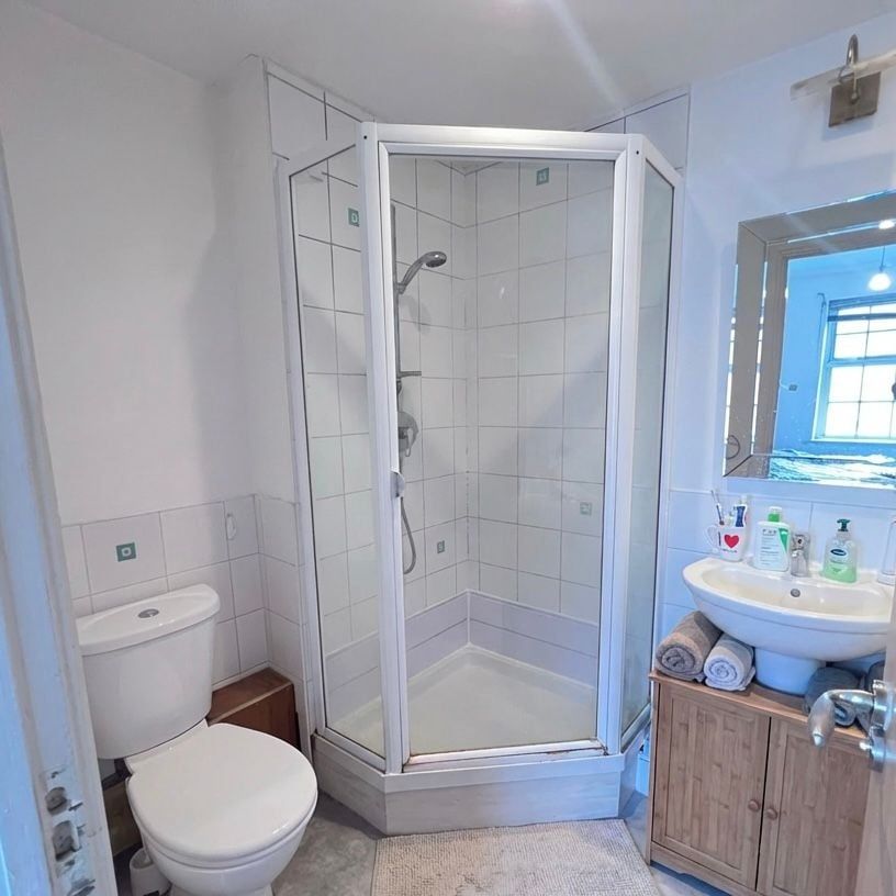 2 Bed Flat, Hewetts Quay, IG11 - Photo 1