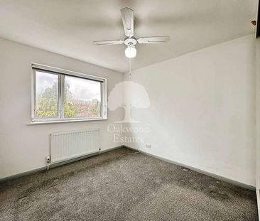 Carrington Road, High Wycombe, HP12 - Photo 4