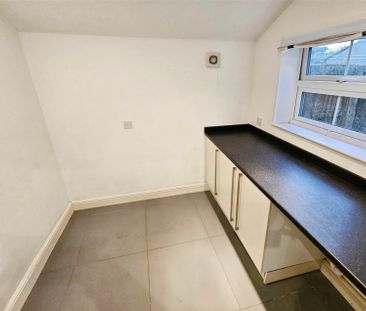 2 Bedroom House to Rent in Milton Street, Higham Ferrers, Northants... - Photo 6