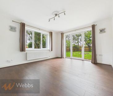 4 bedroom detached house to rent - Photo 4