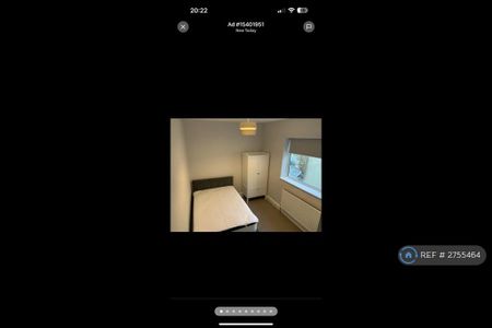 1 bedroom in a house share to rent - Photo 3